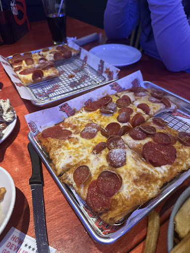 Photo of St. Louis Bar & Grill - 10712 80 Ave Unit 101, Grande Prairie, AB T8W 0G9